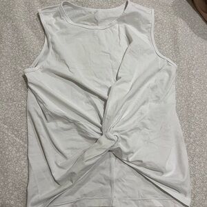 Lululemon tank